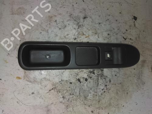 Used Right front window switch Right front window switch PEUGEOT 207 (WA_, WC_) 1.4 HDi (68 hp) 34602465 34602465