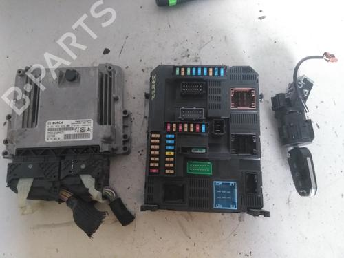 Used Fuel ECU Fuel ECU PEUGEOT 208 I (CA_, CC_) 1.6 BlueHDi 100 (100 hp) 34602017 34602017