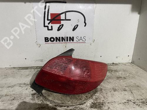 Right taillight PEUGEOT 206 Hatchback (2A/C) 1.4 i | BP20635083C35 