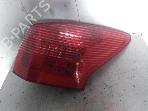 Used Right taillight PEUGEOT 407 SW (6E_, 6D_) 2.0 HDi 135 (136 hp) 28308182