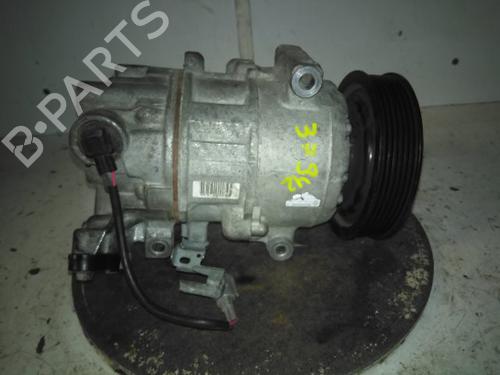 Used AC compressor RENAULT MEGANE III Coupe (DZ0/1_) 1.5 dCi (DZ0B) (106 hp) 28583807