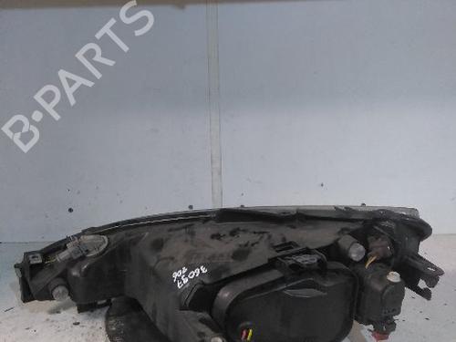Used Right headlight PEUGEOT 206 Hatchback (2A/C) 1.4 HDi eco 70 (68 hp) 27591929