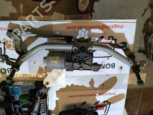 Used Front wiper motor Front wiper motor PEUGEOT 208 I (CA_, CC_) 1.6 HDi (92 hp) 34588049 34588049