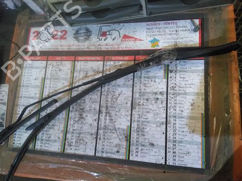 Used Front windshield wiper arm Front windshield wiper arm RENAULT MEGANE II Coupé-Cabriolet (EM0/1_) 2.0 dCi (150 hp) 34589733 34589733