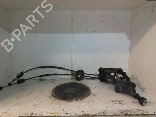 Used Gear lever Gear lever CITROËN C3 II (SC_) 1.4 HDi 70 (SC8HZC, SC8HR0, SC8HP4) (68 hp) 34597764 34597764