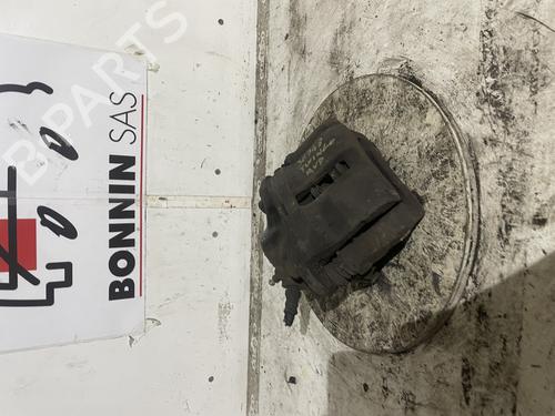 Used Right front brake caliper Right front brake caliper RENAULT TWINGO I (C06_) 1.2 16V (C06C, C06D, C06K) (75 hp) 34591347 34591347