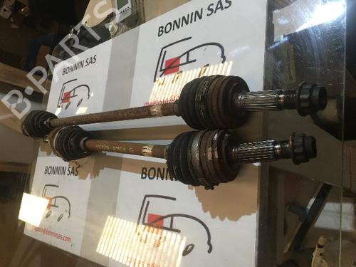 Used Left front driveshaft TOYOTA AYGO (_B1_) 1.0 (KGB10_, KGB10R) (68 hp) 20637639