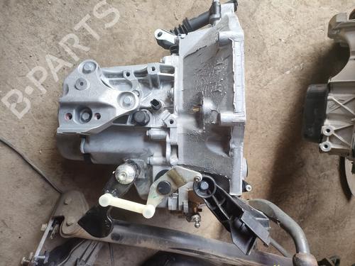 Used Gearbox Gearbox PEUGEOT 208 I (CA_, CC_) 1.2 VTI 82 (82 hp) 34588198 34588198
