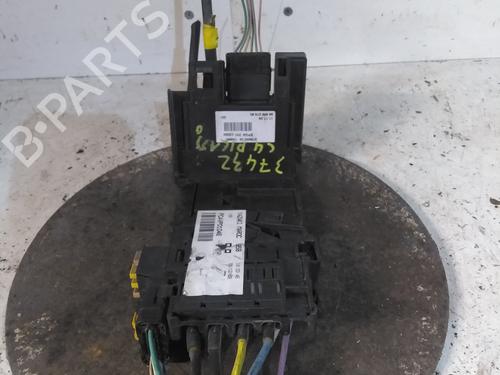 Used Fuse box Fuse box 34600286 34600286