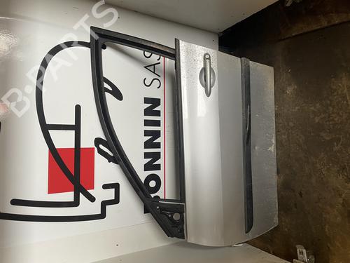 Used Left front door Left front door RENAULT MEGANE II (BM0/1_, CM0/1_) [2001-2012] 34590792 34590792