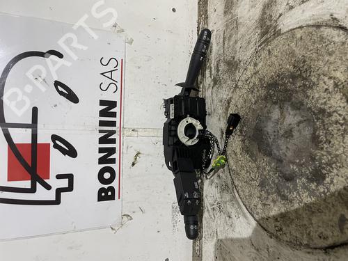 Used Headlight switch Headlight switch RENAULT TWINGO II (CN0_) 1.2 Turbo (CN0C, CN0F) (100 hp) 34592318 34592318