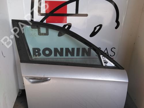 Used Right front door Right front door ALFA ROMEO 159 Sportwagon (939_) 2.4 JTDM (939BXD1B, 939BXD12) (200 hp) 34589836 34589836