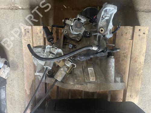 Used Gearbox Gearbox SUZUKI SX4 (EY, GY) 1.6 VVT (RW416, YA21S) (107 hp) 34593049 34593049