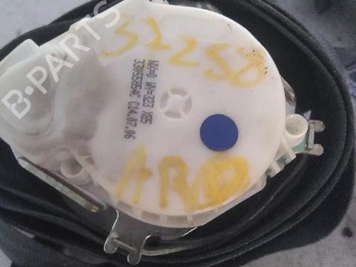 Used Rear right seatbelt RENAULT CLIO III (BR0/1, CR0/1) 1.6 16V (BR05, BR0B, BR0Y, BR15, BR1J, BR1M, BR1Y, CR0B,... (112 hp) 27322195
