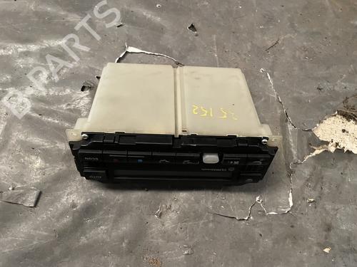 Comando clima Comando clima VW GOLF IV (1J1) 1.9 TDI (110 hp) 34589418 34589418