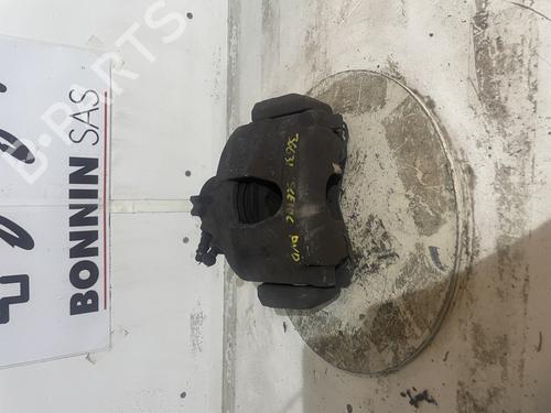 Used Right front brake caliper Right front brake caliper RENAULT SCÉNIC II (JM0/1_) 2.0 dCi (JM1K) (150 hp) 34590328 34590328