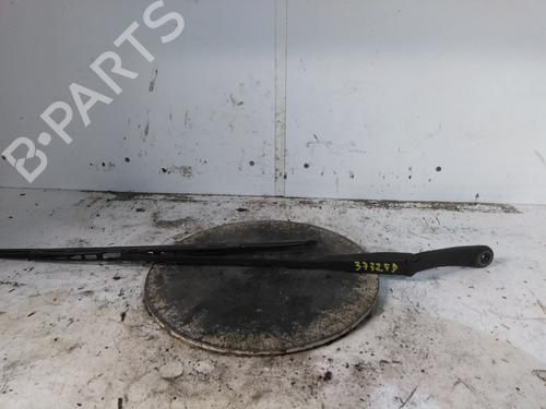 front-windshield-wiper-arm-dacia-duster-hs_-2010-2011-2012-2013-2014-2015-2016-2017-2018-34596090 main image