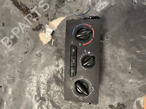 Used Climate control Climate control PEUGEOT 207 (WA_, WC_) 1.4 HDi (68 hp) 34589348 34589348