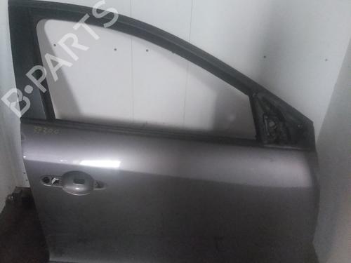 right-front-door-renault-megane-iii-hatchback-bz01_-b3_-2008-34594547 main image