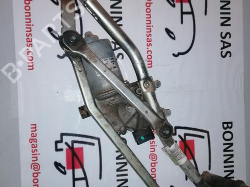 Used Front wiper motor Front wiper motor RENAULT LAGUNA III (BT0/1) 1.5 dCi (BT00, BT0A, BT0T, BT1J) (110 hp) 34586629 34586629
