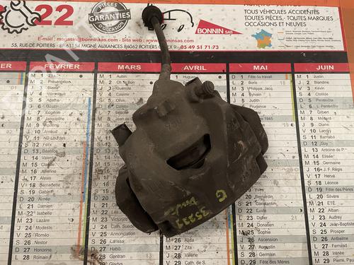 right-front-brake-caliper-dacia-duster-hs_-2010-2011-2012-2013-2014-2015-2016-2017-2018-34589582 main image