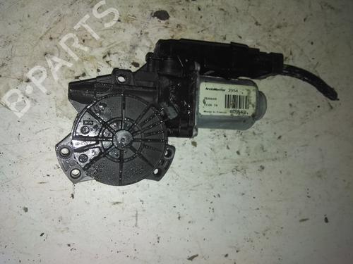 Used Front right window mechanism Front right window mechanism KIA CEE'D Hatchback (ED) 1.6 CRDi 90 (90 hp) 34585073 34585073