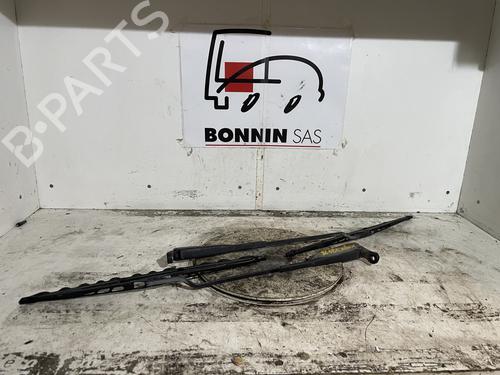 Used Front windshield wiper arm Front windshield wiper arm 34591442 34591442