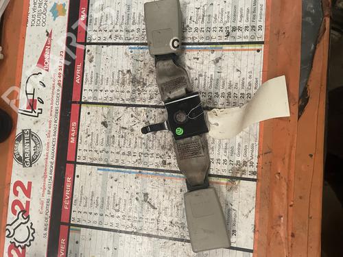 Used Rear center seatbelt Rear center seatbelt ALFA ROMEO 159 Sportwagon (939_) 2.4 JTDM (939BXD1B, 939BXD12) (200 hp) 34589598 34589598