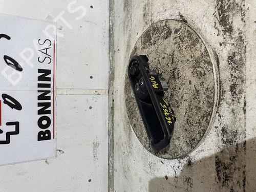 Used Switch RENAULT CLIO III (BR0/1, CR0/1) 1.5 dCi (C/BR0G, C/BR1G) (68 hp) 20636817
