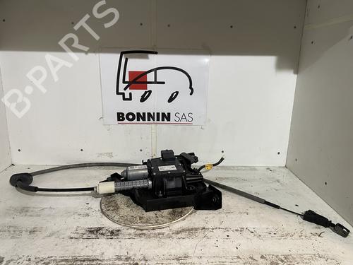 Used Electric handbrake Electric handbrake PEUGEOT 3008 I MPV (0U_) 1.6 HDi (109 hp) 34590501 34590501
