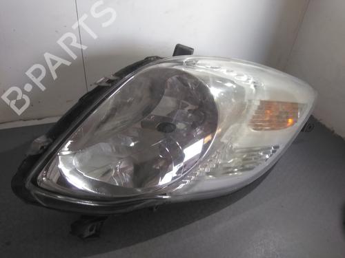 Used Right headlight Right headlight TOYOTA YARIS (_P9_) 1.0 VVT-i (KSP90_, KSP90R) (69 hp) 35968829 35968829