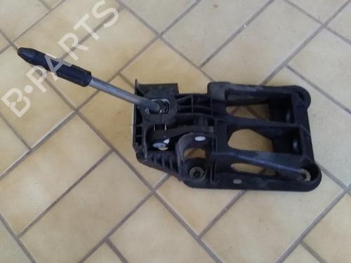 Used Hand brake Hand brake CITROËN C3 I (FC_, FN_) 1.6 16V HDi (90 hp) 34588482 34588482