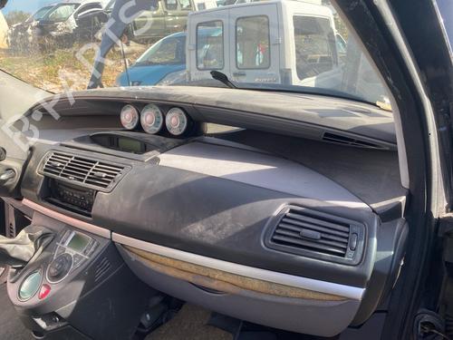 Used Dashboard Dashboard 39244904 39244904