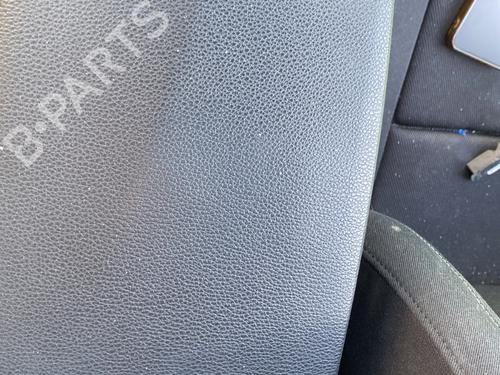 Used Armrest / Center console BMW 1 Coupe (E82) 118 d (143 hp) 28965204