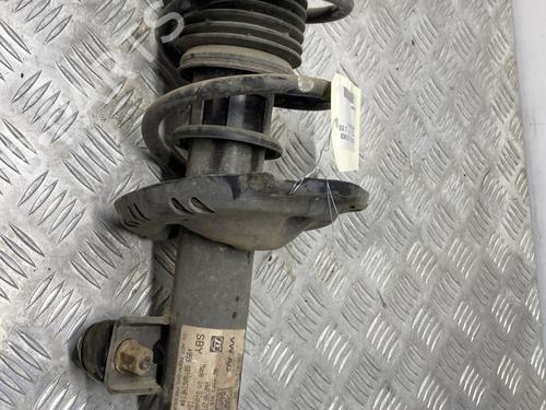 Used Left front shock absorber VW POLO VI (AW1, BZ1, AE1) 1.0 (65 hp) 26429688