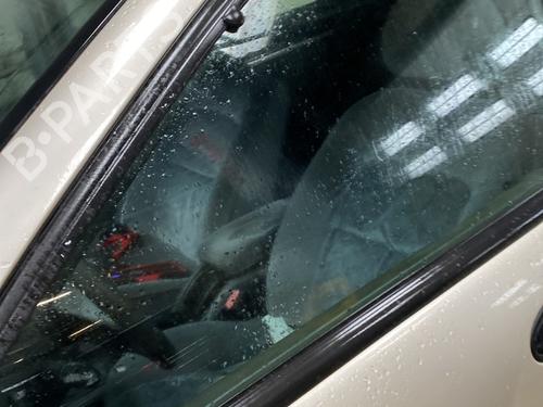 Used Front left door window Front left door window 32241690 32241690