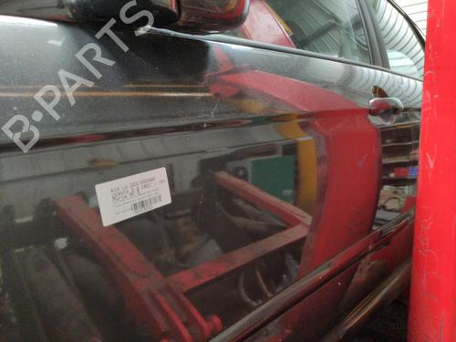 Used Left front door KIA CERATO I Hatchback (LD) [2004-2010]  19908849