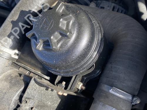 Power steering reservoir LAND ROVER RANGE ROVER II (P38A) 2.5 D 4x4 | BP29852175M117