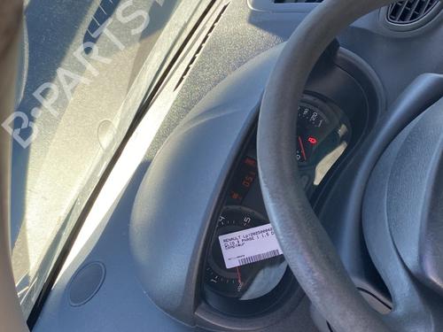 Used Dashboard RENAULT CLIO III (BR0/1, CR0/1) 1.5 dCi (BR17, CR17) (86 hp) 28965295