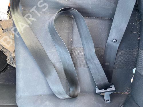 Used Front right seatbelt Front right seatbelt RENAULT MEGANE III Hatchback (BZ0/1_, B3_) 1.5 dCi (106 hp) 39631339 39631339