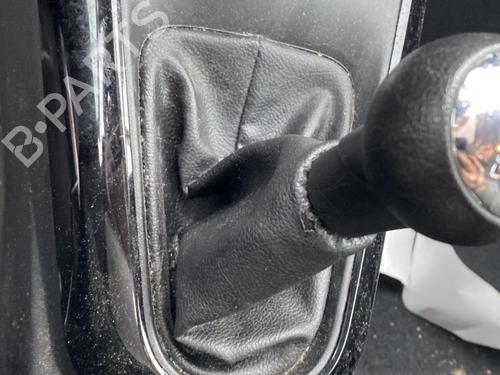 Pommeau de levier de vitesses CITROËN C3 II (SC_) 1.4 HDi 70 (SC8HZC, SC8HR0, SC8HP4) | BP30567403I34