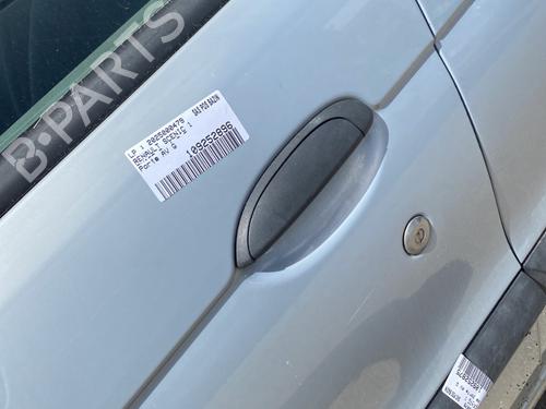 left-front-door-renault-scenic-i-mpv-ja01_-fa0_-1999-2000-2001-2002-2003-2004-2005-2006-2007-2008-2009-2010-27517881 main image