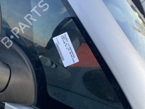Used Front right quarter glass PEUGEOT 1007 (KM_) 1.4 (75 hp) 21666253
