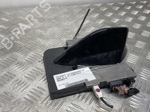 Used Antenna/Base PEUGEOT 208 II (UB_, UP_, UW_, UJ_) 1.2 PureTech 100 (101 hp) 27501462