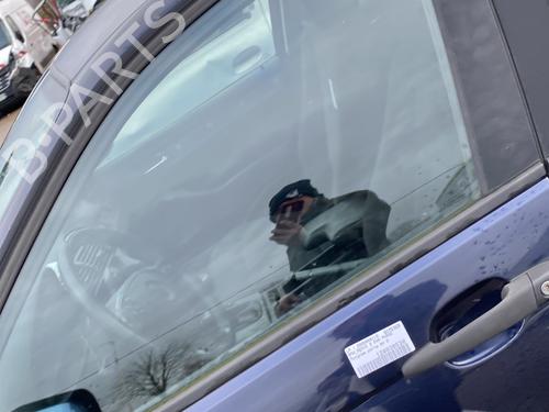 Used Left front door Left front door BMW 3 (E46) 320 d (129 hp) 32194580 32194580