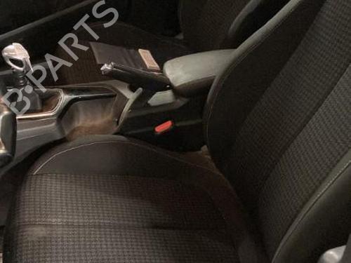 Left front seat PEUGEOT 308 II (LB_, LP_, LW_, LH_, L3_) 1.5 BlueHDI 100 | BP19913126C15