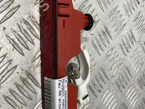 Used Third brake light PEUGEOT PARTNER Box Body/MPV 1.6 BlueHDi 100 (100 hp) 30460400