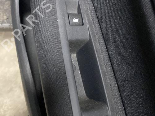 Used Right rear window switch PEUGEOT 308 SW II (LC_, LJ_, LR_, LX_, L4_) 1.6 BlueHDi 100 (99 hp) 21086751