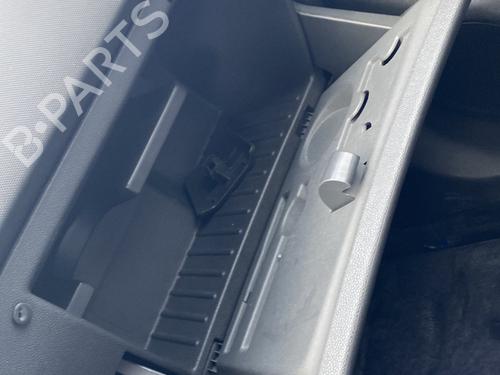 Used Glove box Glove box OPEL CORSA D (S07) 1.3 CDTI (L08, L68) (75 hp) 21820671 21820671