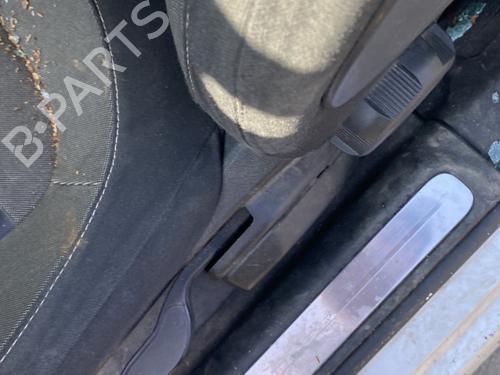 Used Left front seat Left front seat FIAT PUNTO EVO (199_) 1.3 D Multijet (199AXC1A, 199BXC1A, 199AXT1A, 199BXT1A) (75 hp) 27982018 27982018